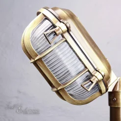 Außen Stehleuchte Antik 2-flmg aus Echt-Messing