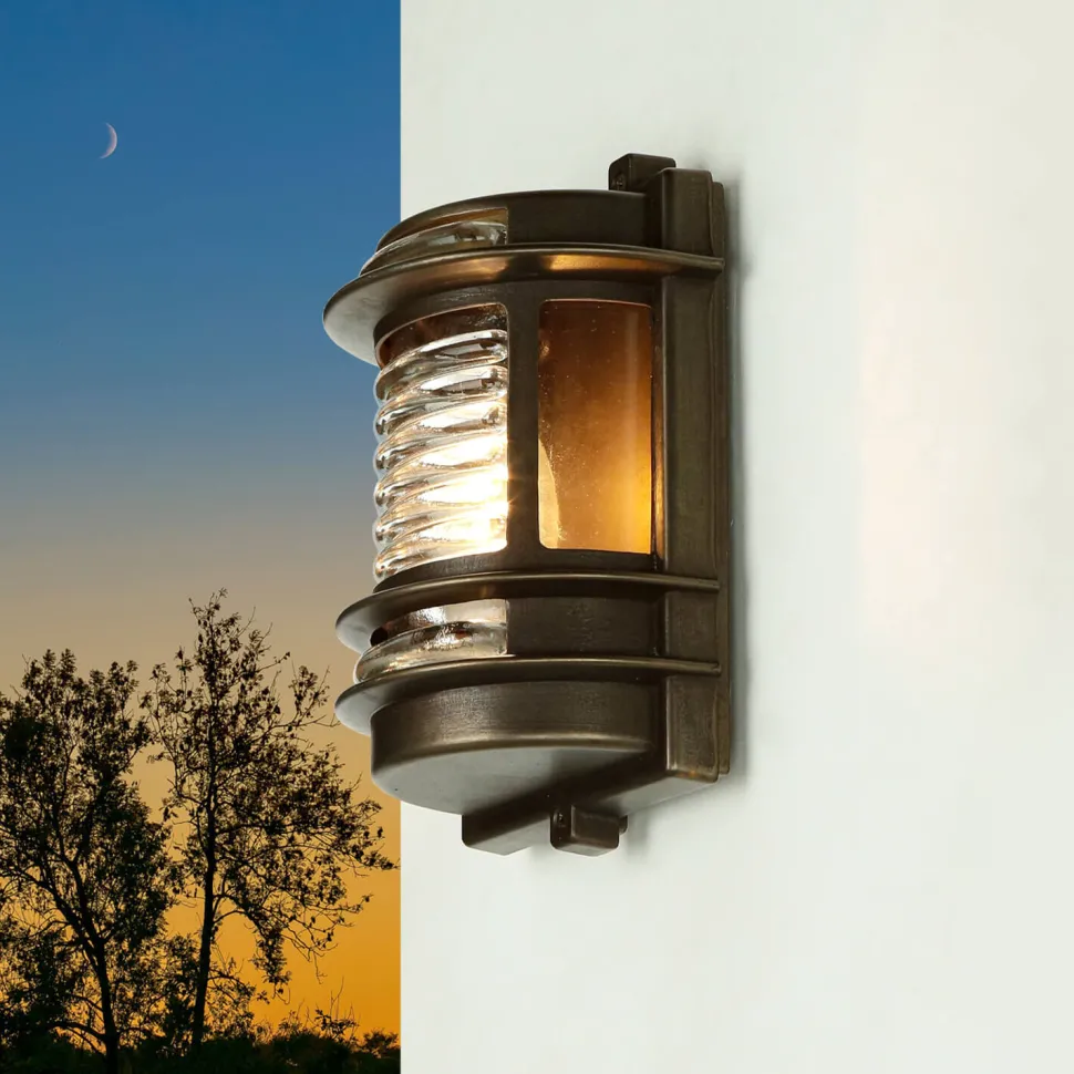 Außenleuchte Schwarz antik IP64 Messing Glas H: 22 cm