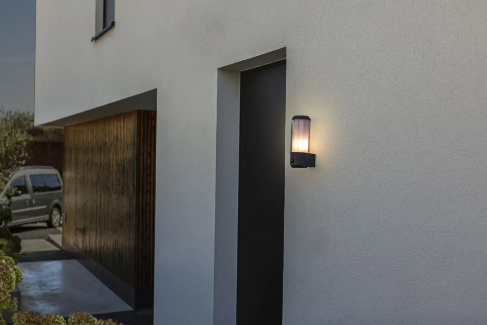 Außenleuchte Wand Bewegungsmelder Aluminium E27 IP44