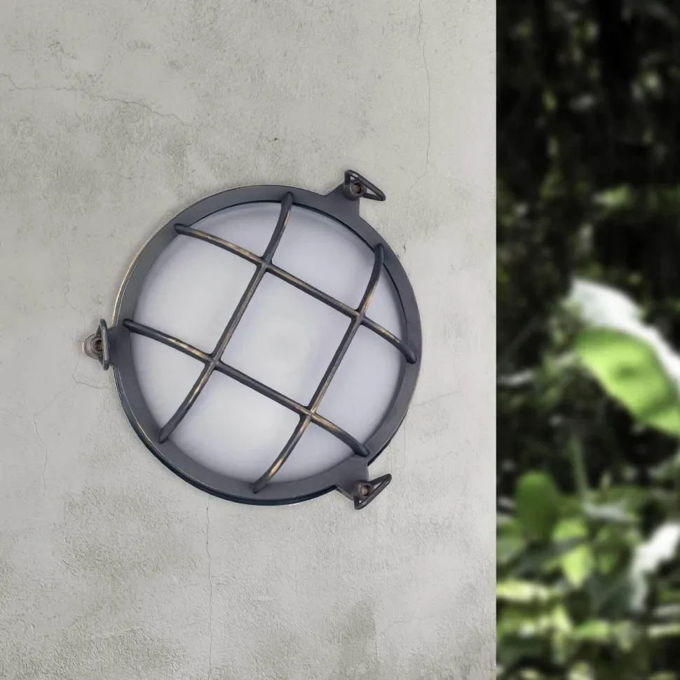 Außenwandleuchte IP44 Ø 25 cm Maritim Echt-Messing Glas