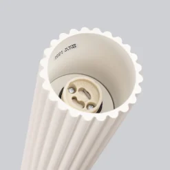 Aufbauspot GU10 in Creme Ø 6,5 cm H: 30 cm schmal BERTA