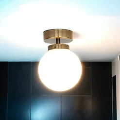 Badezimmerlampe Decke in Messing Weiß Glas Kugel