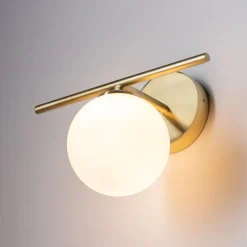 Badezimmerleuchte Kugelschirm G9 IP44 in Messing Weiß