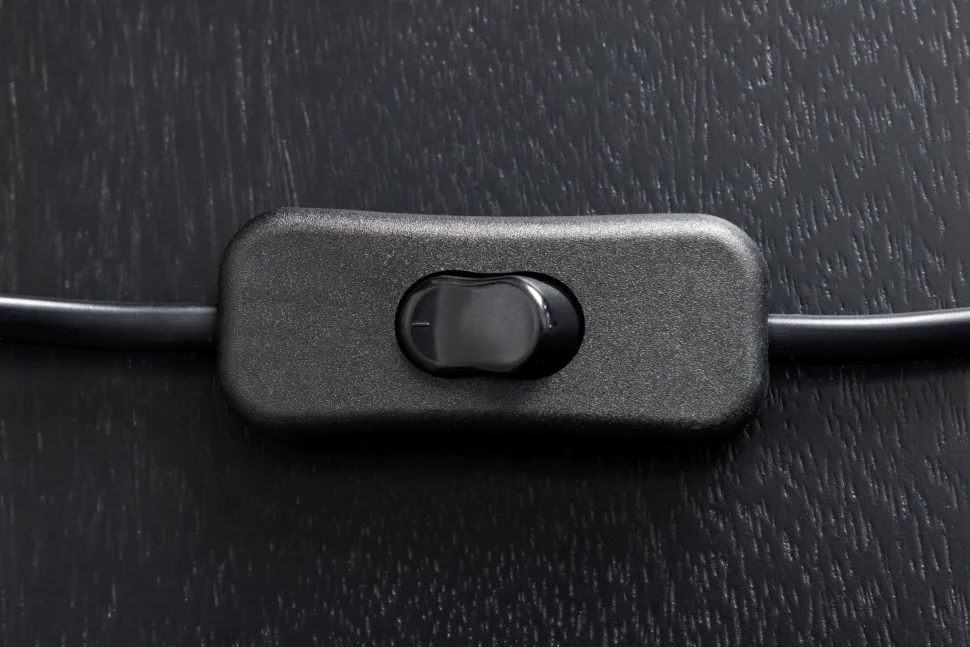 Blendarme Nachttischleuchte Holz Stoff E27 58 cm groß