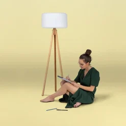 Dreibein Stehleuchte Solar Farbwechsel 140 cm LED