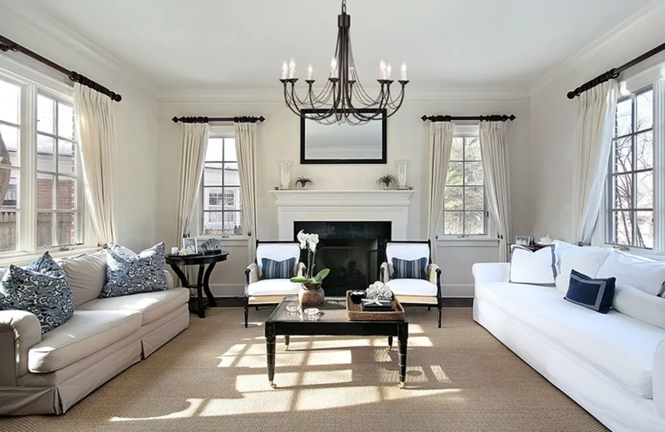 Eleganter Lüster GOTICA 1 Schwarz Rustikal Esstisch