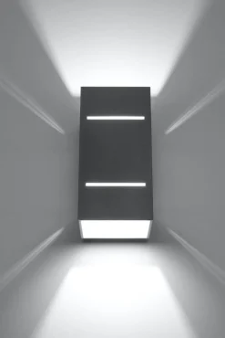 Graue Wandleuchte Aluminium eckig H:20cm Up Down Modern