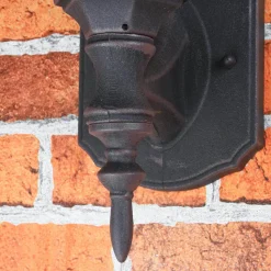 Klassische Außenwandlampe in antik braun