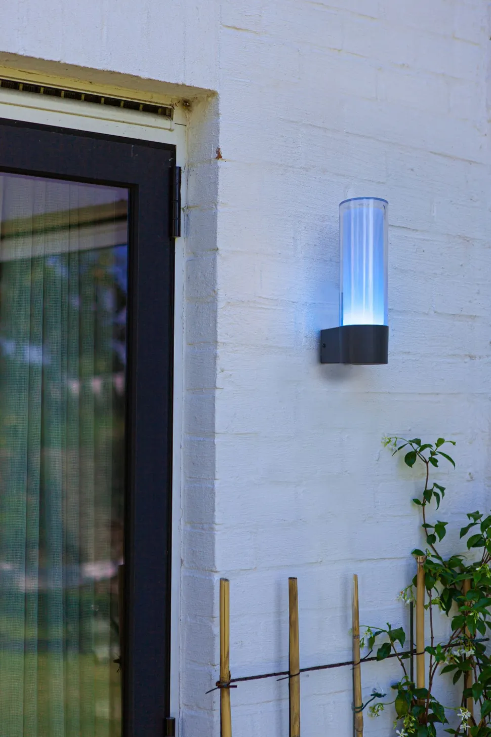 LED Außenwandlampe Aluminium RGB H:26 cm IP44 500 lm