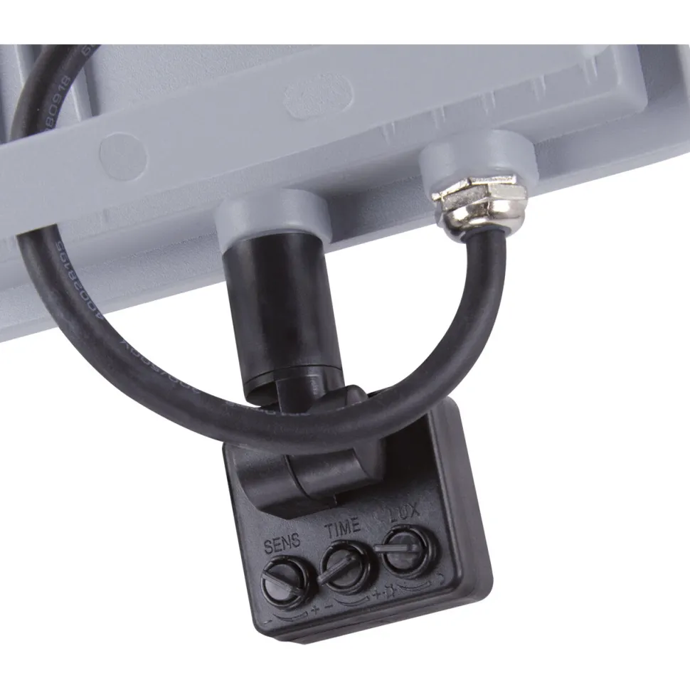 LED Flutlichtstrahler mit Bewegungsmelder 6200 K 2600 lm IP65