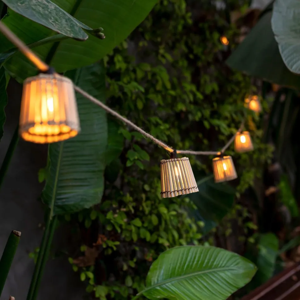 LED Lichterkette mit Stecker 5m IP44 2200K Bambus Outdoor