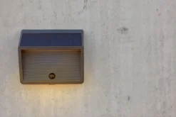 LED Solar Außenwandlampe Bewegungsmelder IP44 900 lm