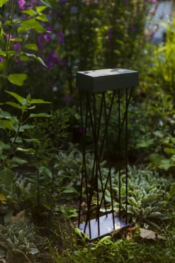 LED Solar Erdspießstrahler Schwarz Metall H:60 cm IP54