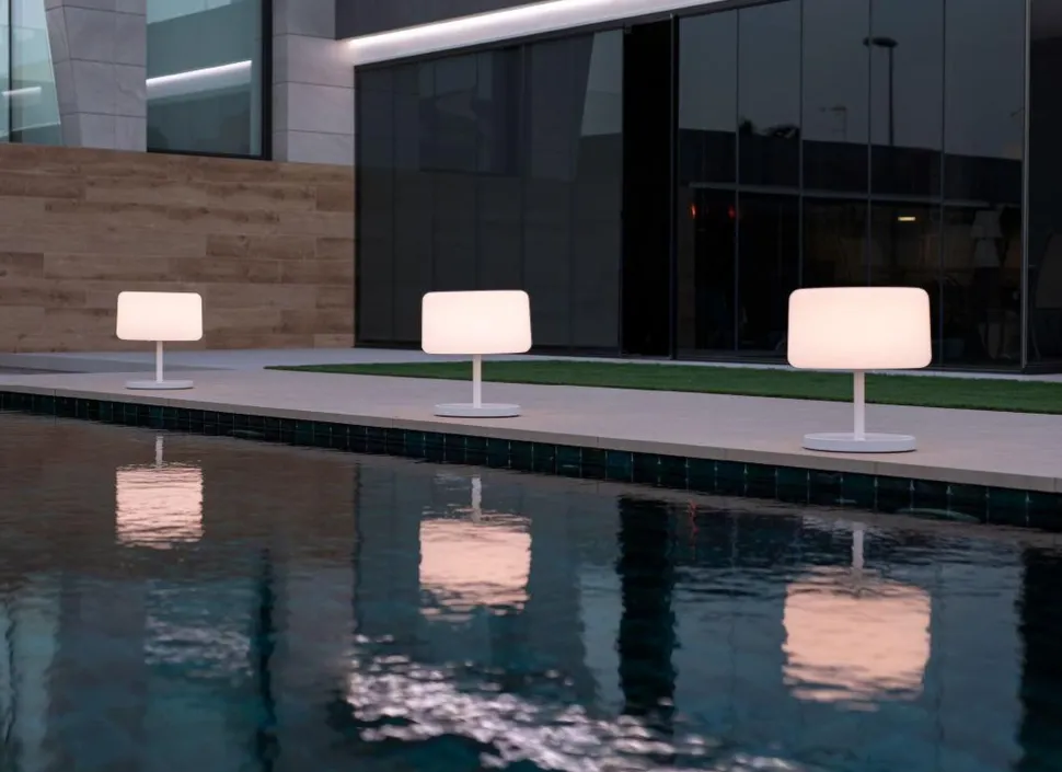 LED Stehlampe außen Solar Farbwechsel Dimmer 155 cm dimmbar