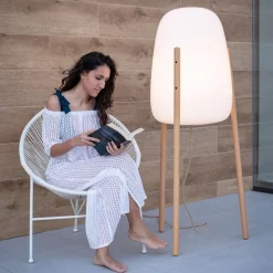 LED Stehleuchte außen IP65 144 cm Dreibein Dimmer Farbwechsel