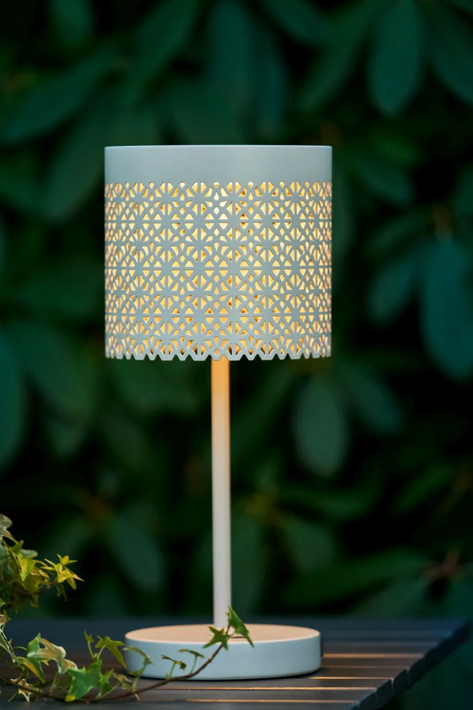 LED Tischleuchte Akku IP44 34,5 cm dimmbar kabellos tragbar