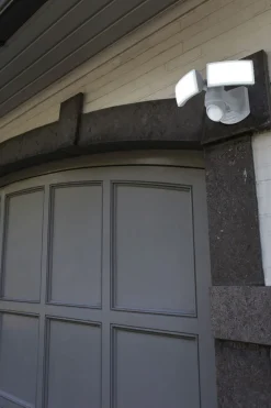 LED Wandlampe mit Bewegungssensor 1200 lm IP54 flexibel