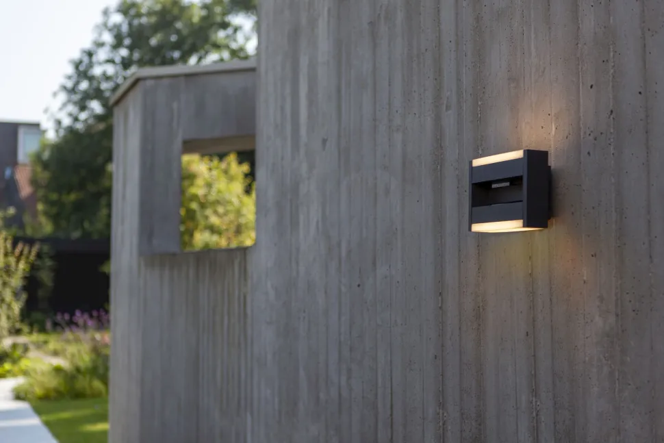 LED Wandleuchte Aluminium Anthrazit B:22,5 cm IP44 18 W