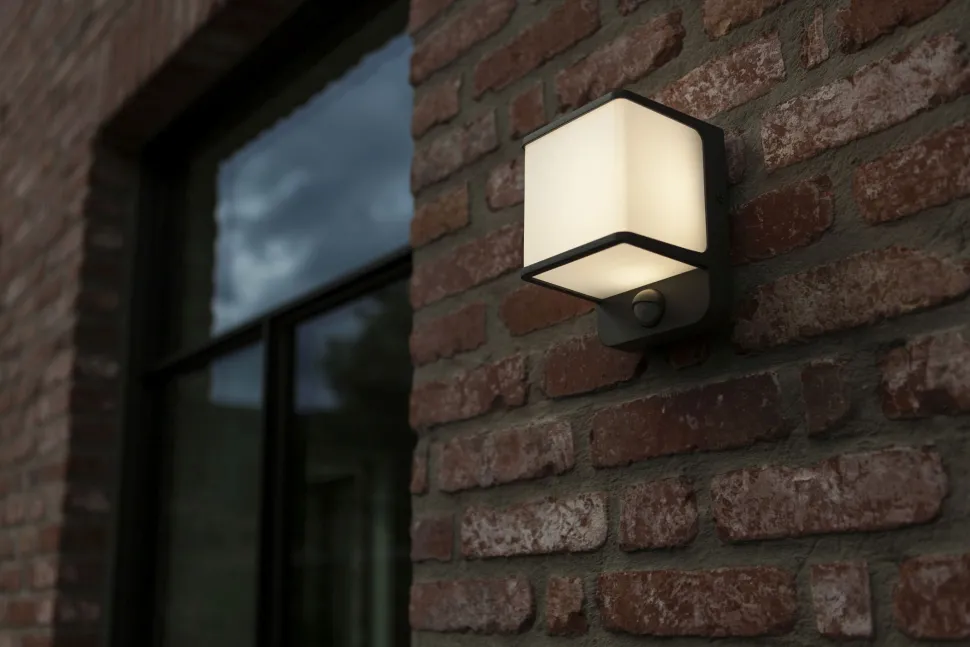 LED Wandleuchte Bewegungsmelder IP54 4000 K Aluminium