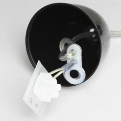 Moderne Pendelleuchte in schwarz-gold