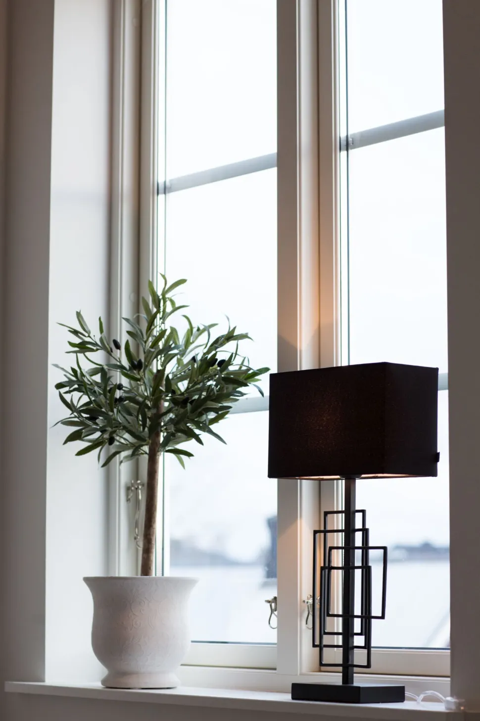 Nachttischlampe Metall Stoff 69 cm Schwarz E27 Modern