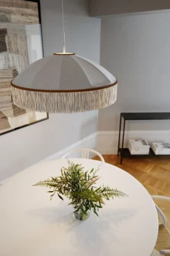 Pendelleuchte Weiß Gold Ø 60 cm Stoffschirm Fransen E27