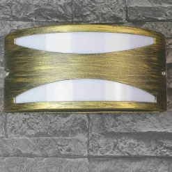 Rustikale Außenwandleuchte in Antikgold halbrund