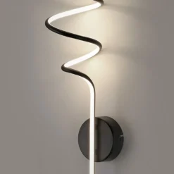 Schwarze LED Wandleuchte Metall warmweiß 3000 K 2330 lm