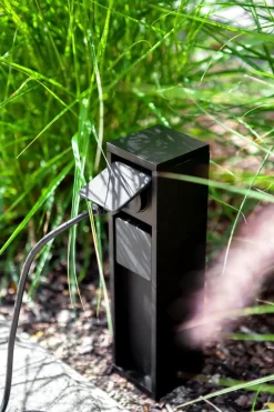 Steckdosensäule Schwarz 31 cm max 3500 W IP54 Aluminium