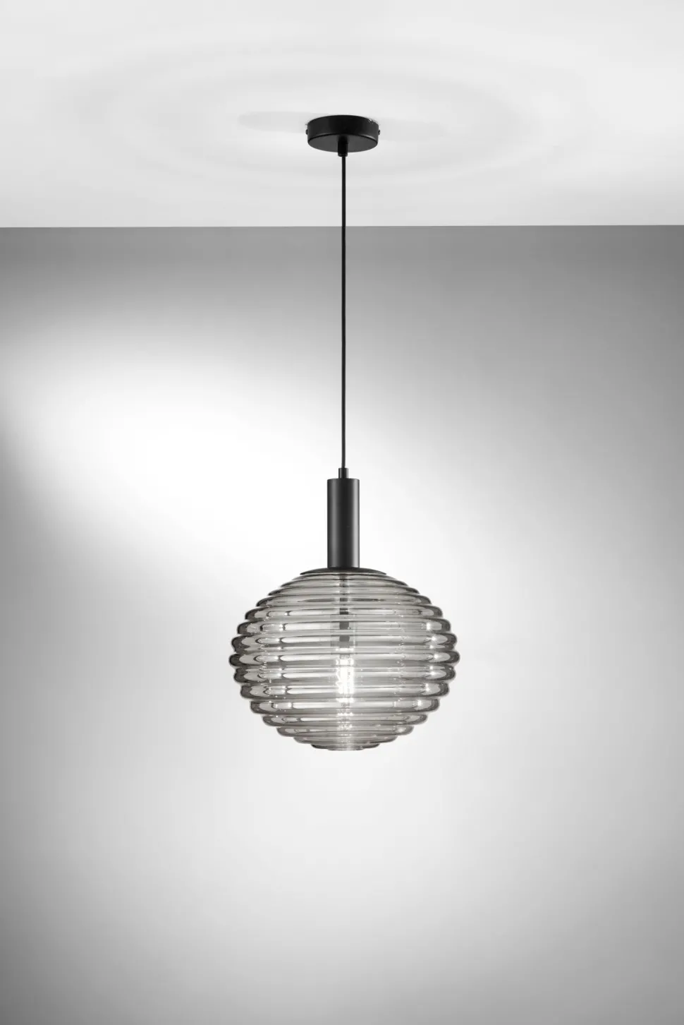 Stilvolle Pendelleuchte Rauchglas Ø32 cm E27 dekorativ