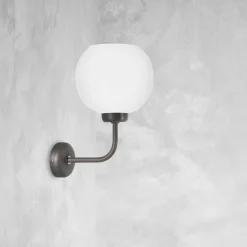 Wandlampe Messing Glas H: 32 cm in Bronze Weiß E27 Kugel