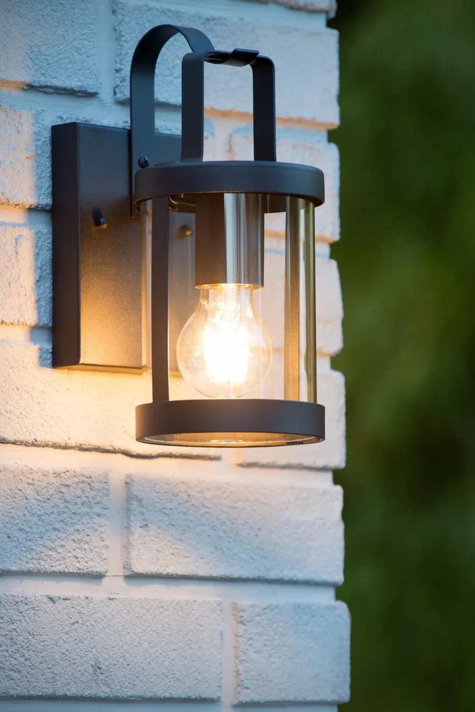 Wandleuchte Metall Schwarz IP23 T:16 cm E27 Garten
