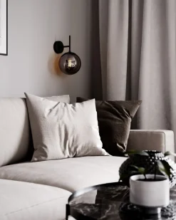 Wandleuchte mit Stecker E27 Metall Rauchglas Kugelschirm