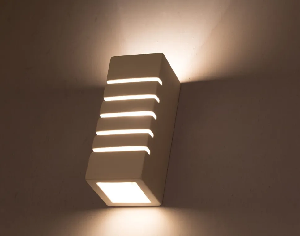 Wandleuchte REMO in Weiß