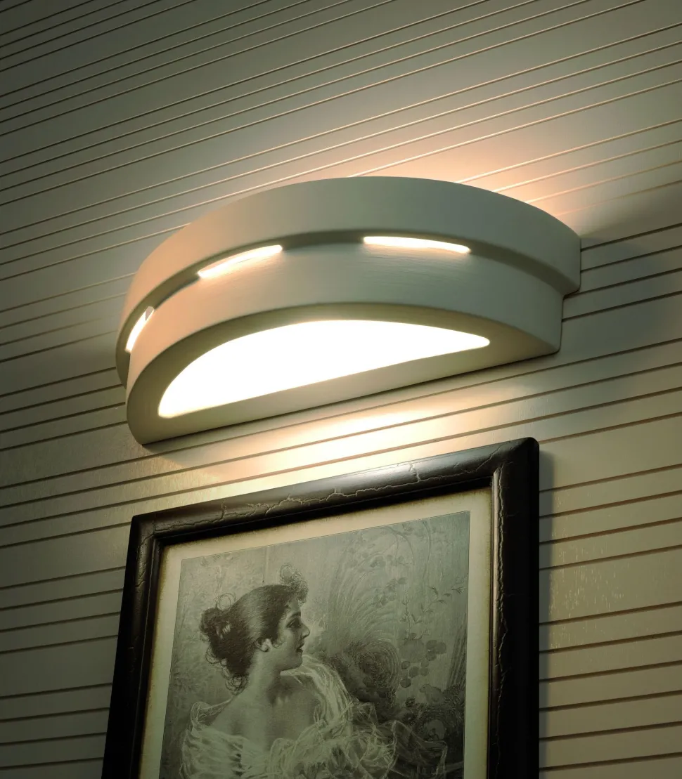 Weiße Keramik Wandleuchte bemalbar